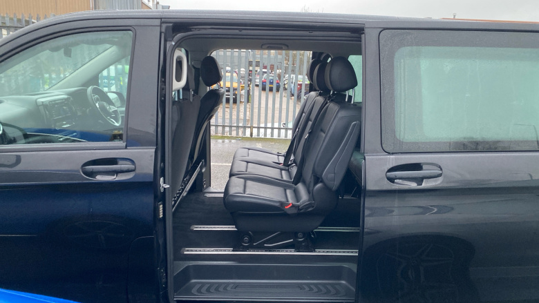 Mercedes-Benz Vito Tourer L3 Diesel Rwd 116 CDI Select 9-Seater 9G-Tronic